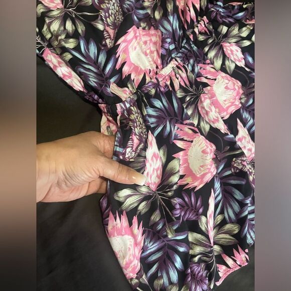Summer romper with packets / Size 6 🌸 - Picture 2 of 9